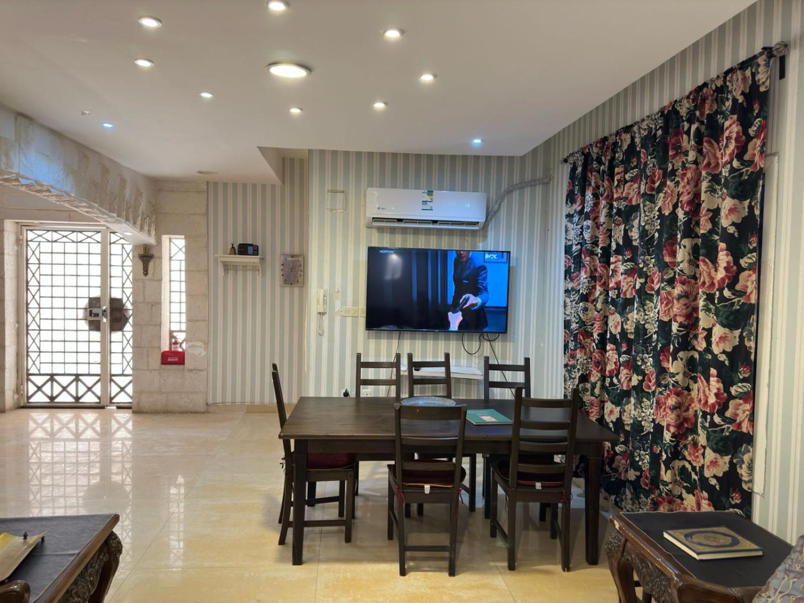 دار ورد قريب للحرم Apartment Medina Exterior photo